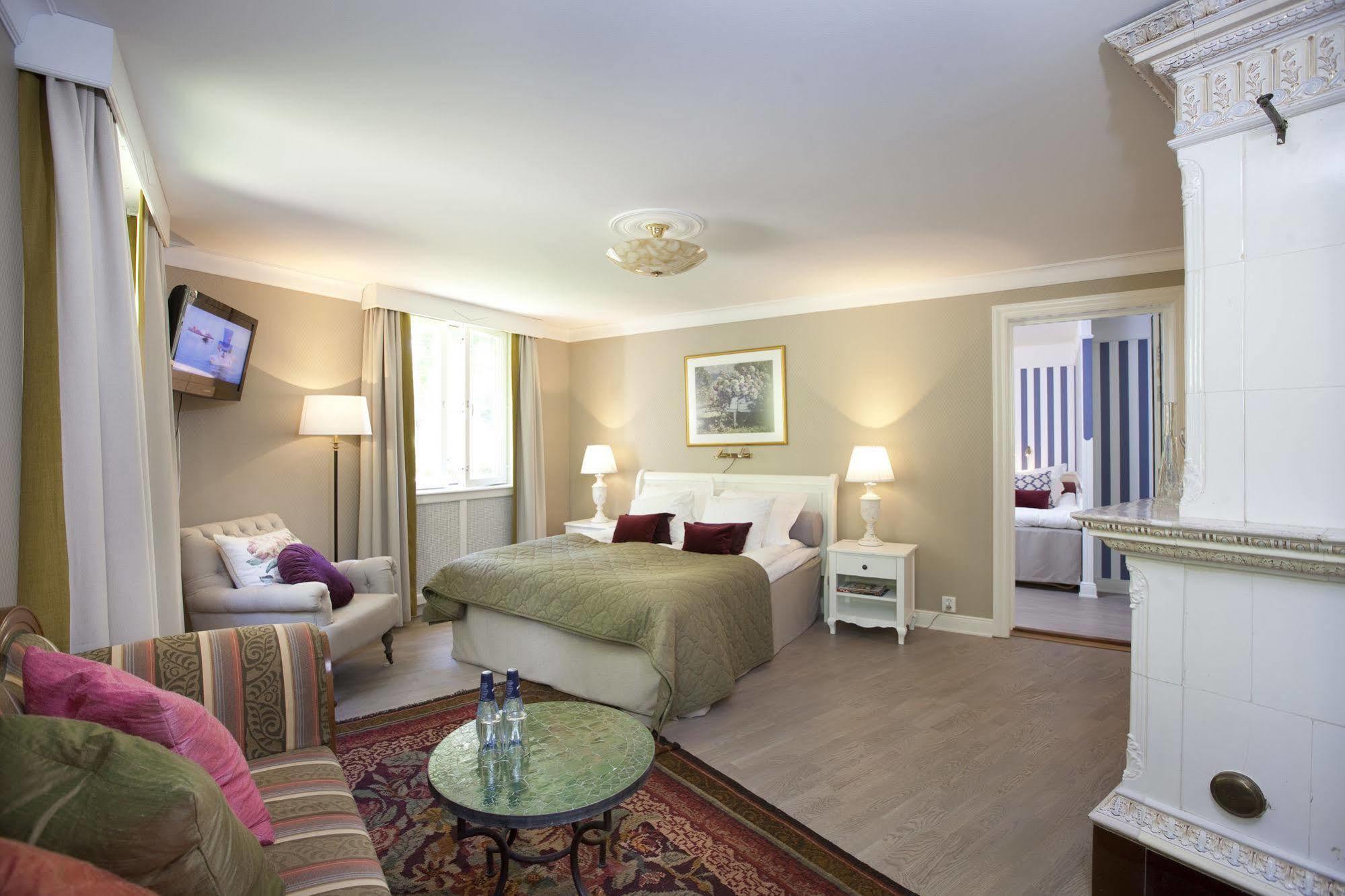 Smadalaroe Gard Hotell & Spa Екстер'єр фото
